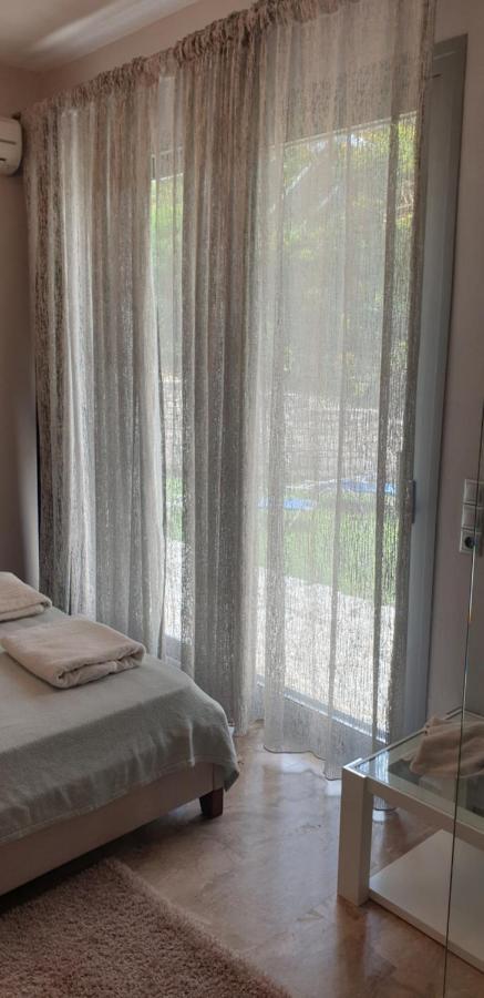 Angela Apartments Pool Gardens And Sea Views Agios Stefanos Avliotes  Dış mekan fotoğraf