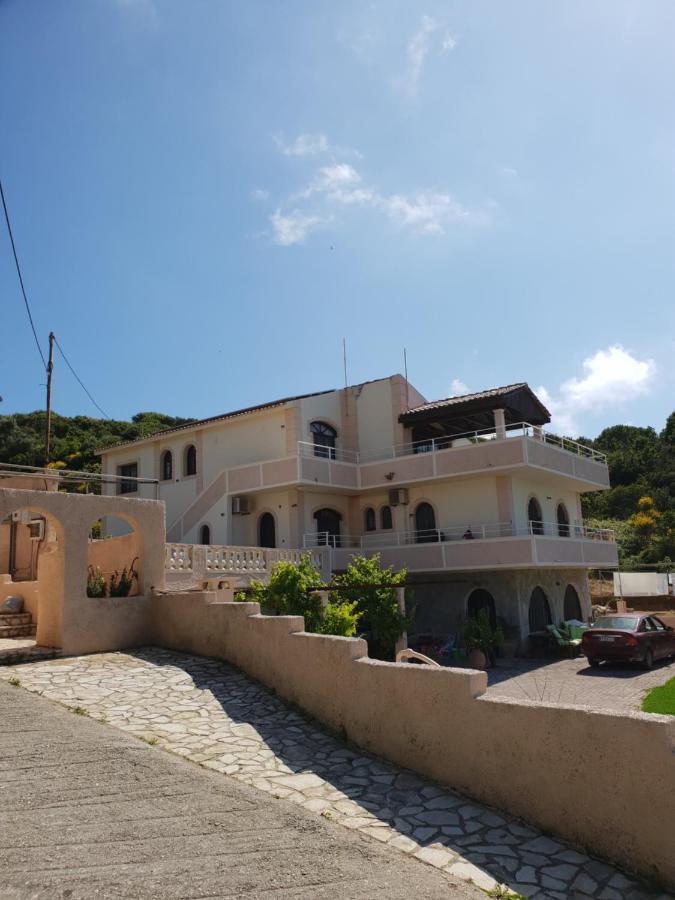 Angela Apartments Pool Gardens And Sea Views Agios Stefanos Avliotes  Dış mekan fotoğraf