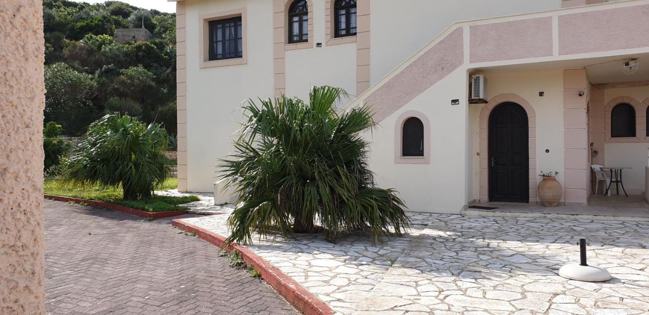 Angela Apartments Pool Gardens And Sea Views Agios Stefanos Avliotes  Dış mekan fotoğraf